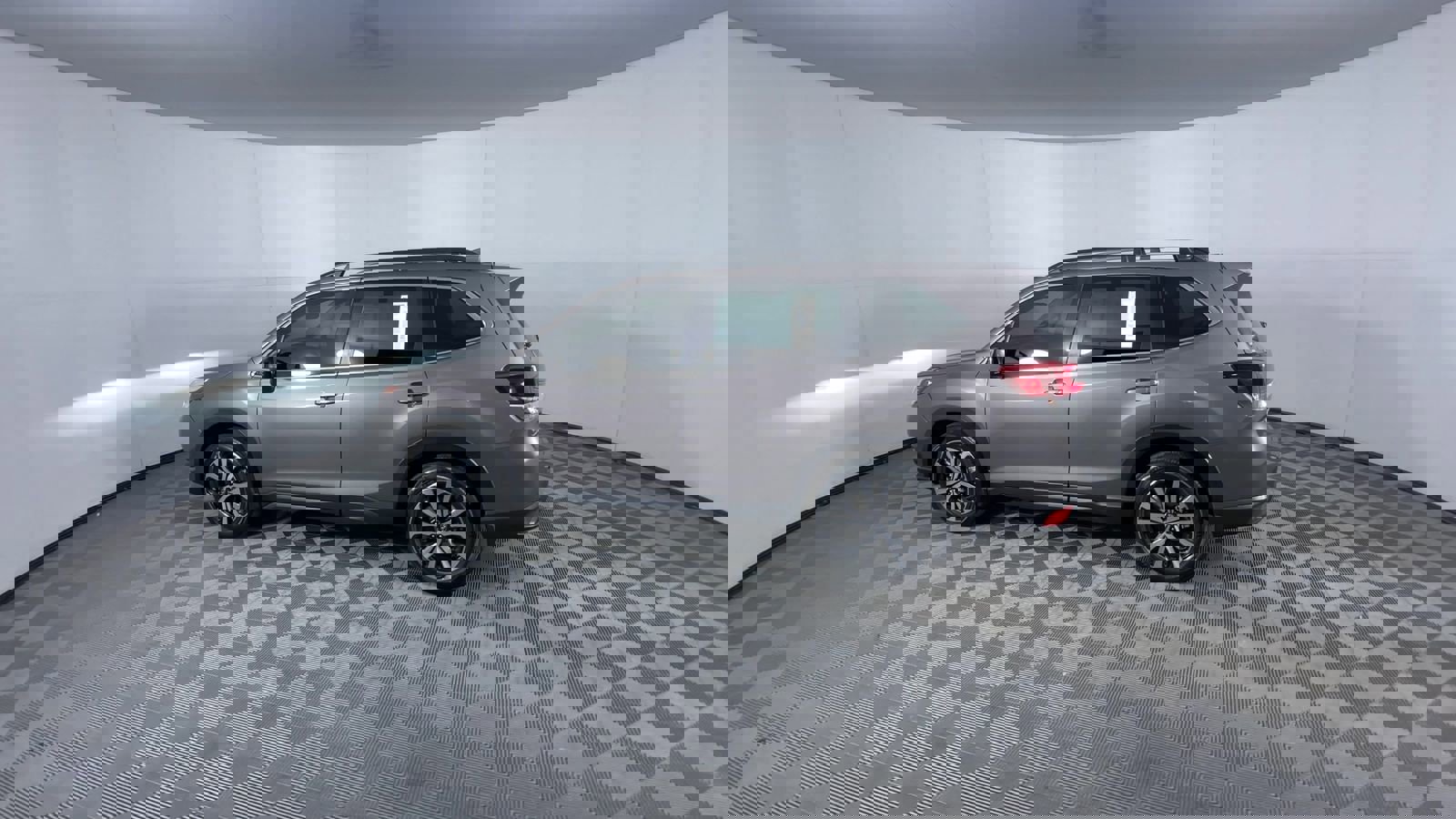 Used 2023 Subaru Forester Limited image 6