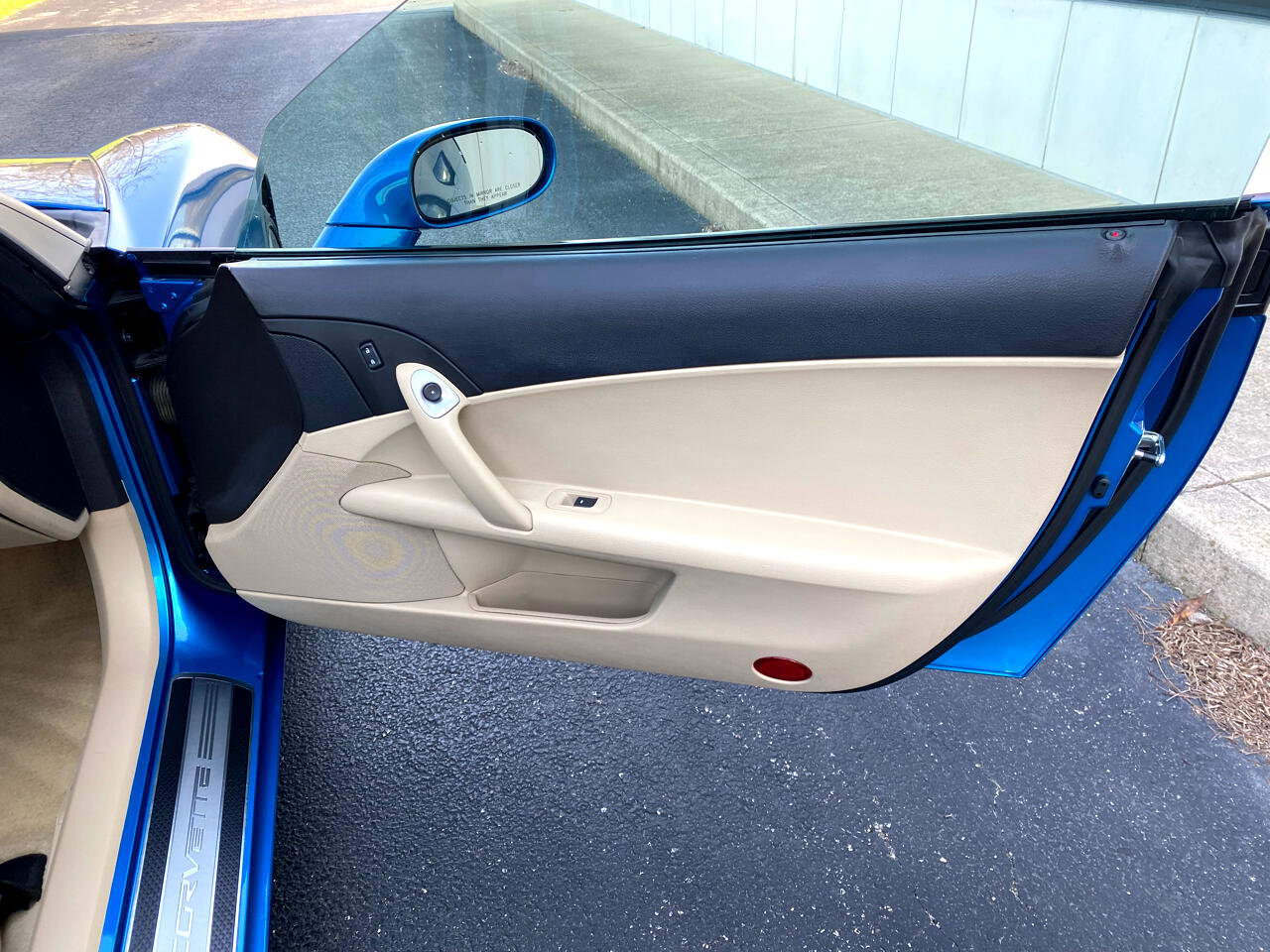 Used 2009 Chevrolet Corvette Convertible w/ Preferred Equipment Group image 27