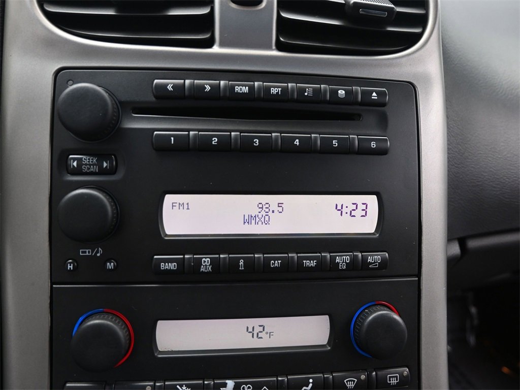 Used 2005 Chevrolet Corvette Coupe w/ Preferred Equipment Group image 17