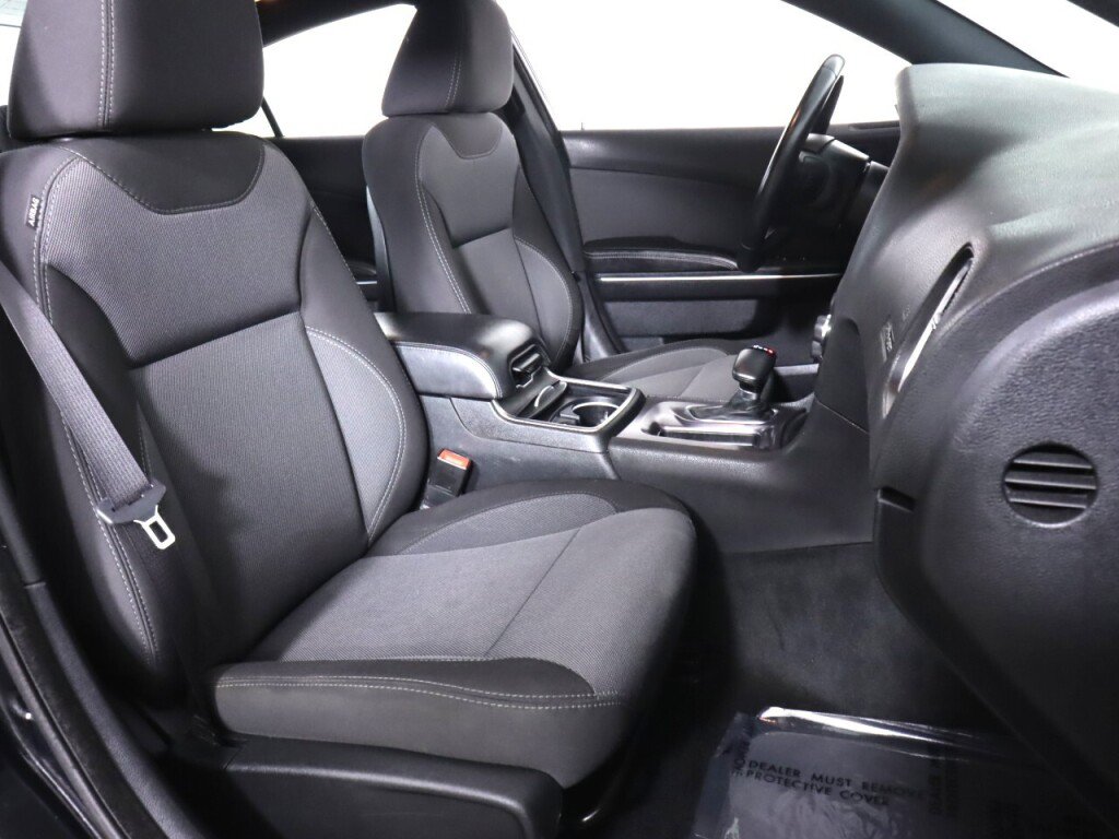 Used 2016 Dodge Charger SE w/ Popular Equipment Group RWD image 33