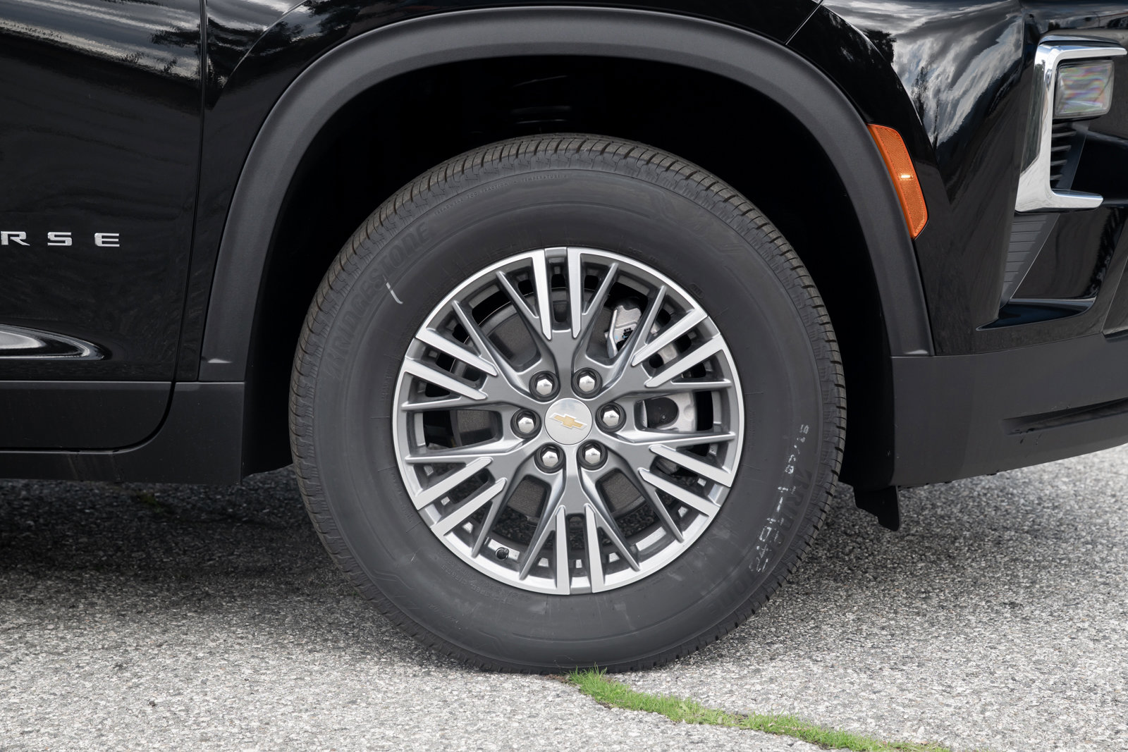 New 2026 Chevrolet Traverse LT w/ Driver Confidence Package image 11