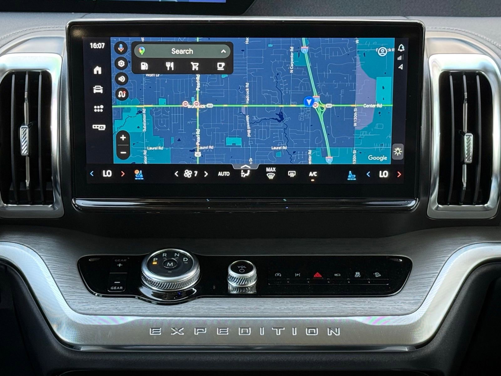 New 2026 Ford Expedition Max Platinum w/ Driver's Package image 25