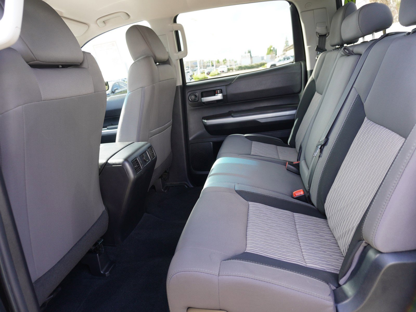 Used 2017 Toyota Tundra SR5 image 17