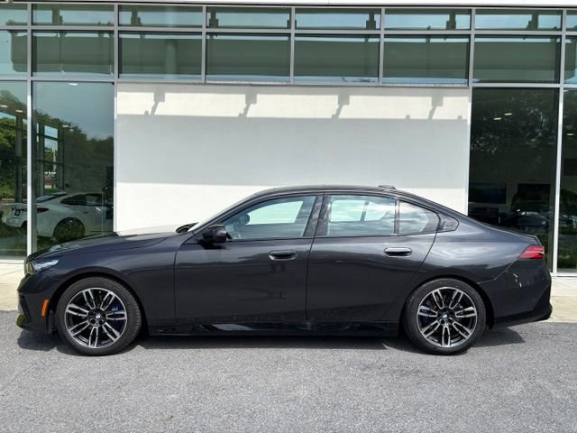 Certified 2024 BMW 530i xDrive w/ M Sport Package AWD/4WD image 2