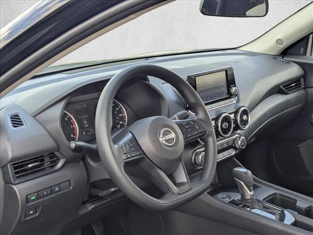 Used 2025 Nissan Sentra S image 10