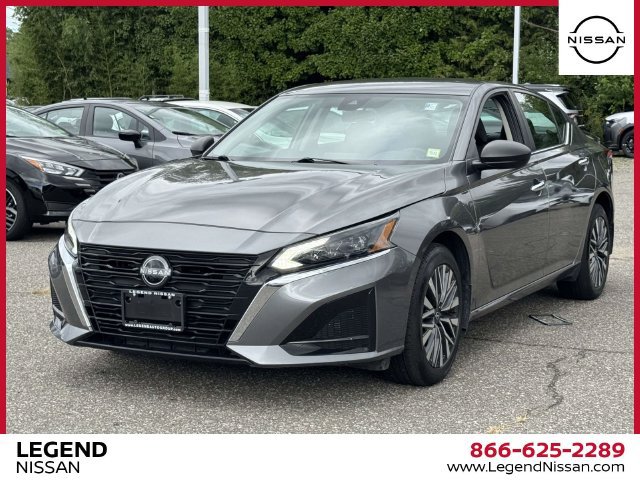 Used 2024 Nissan Altima 2.5 SV AWD/4WD image 4