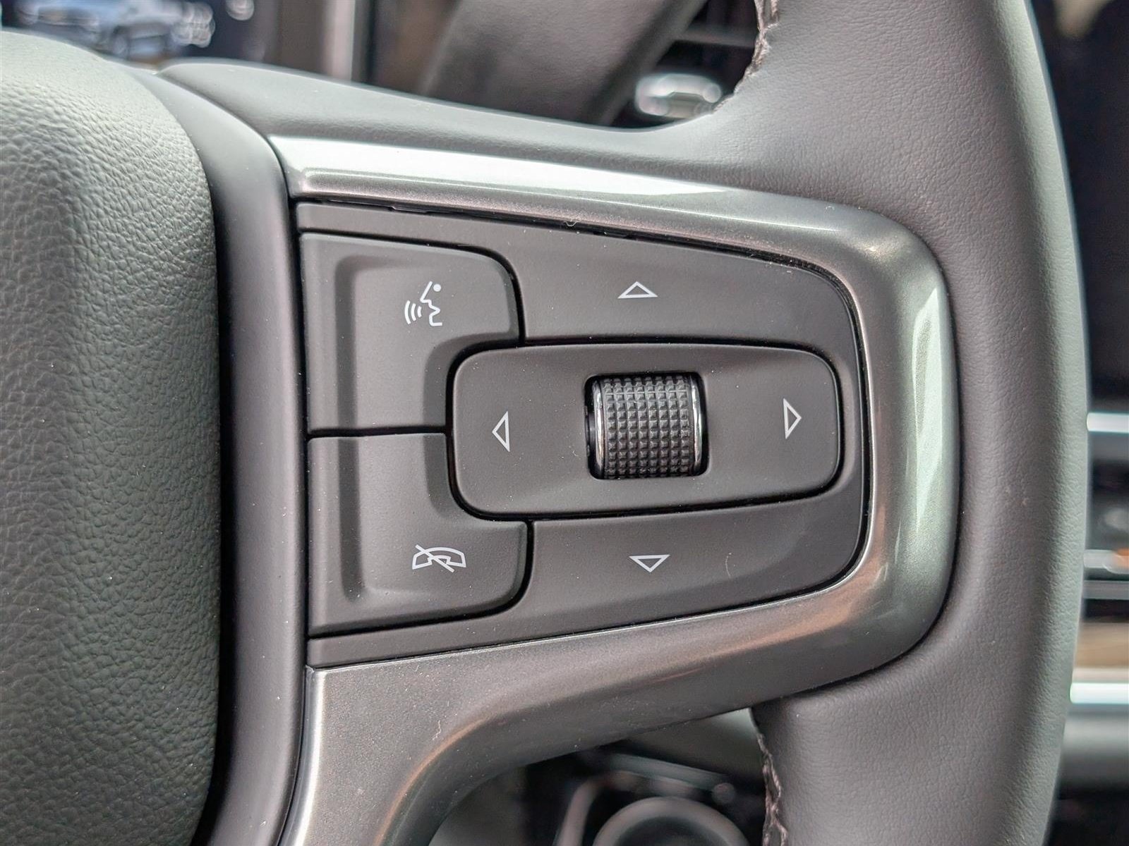 New 2025 Chevrolet Silverado 1500 LT AWD/4WD image 19