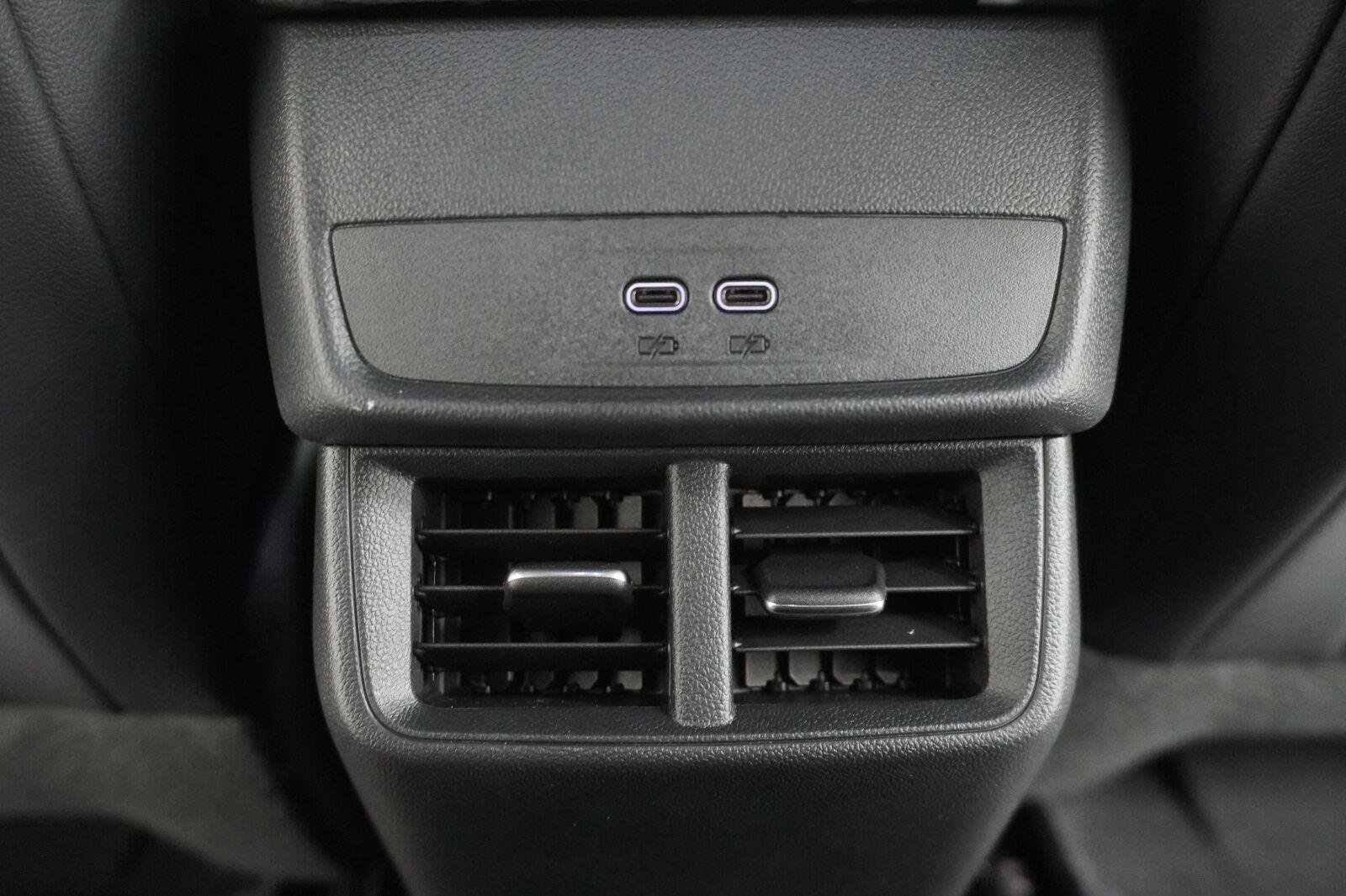 New 2027 Chevrolet Equinox RS w/ LPO, Floor Liner Package FWD image 26