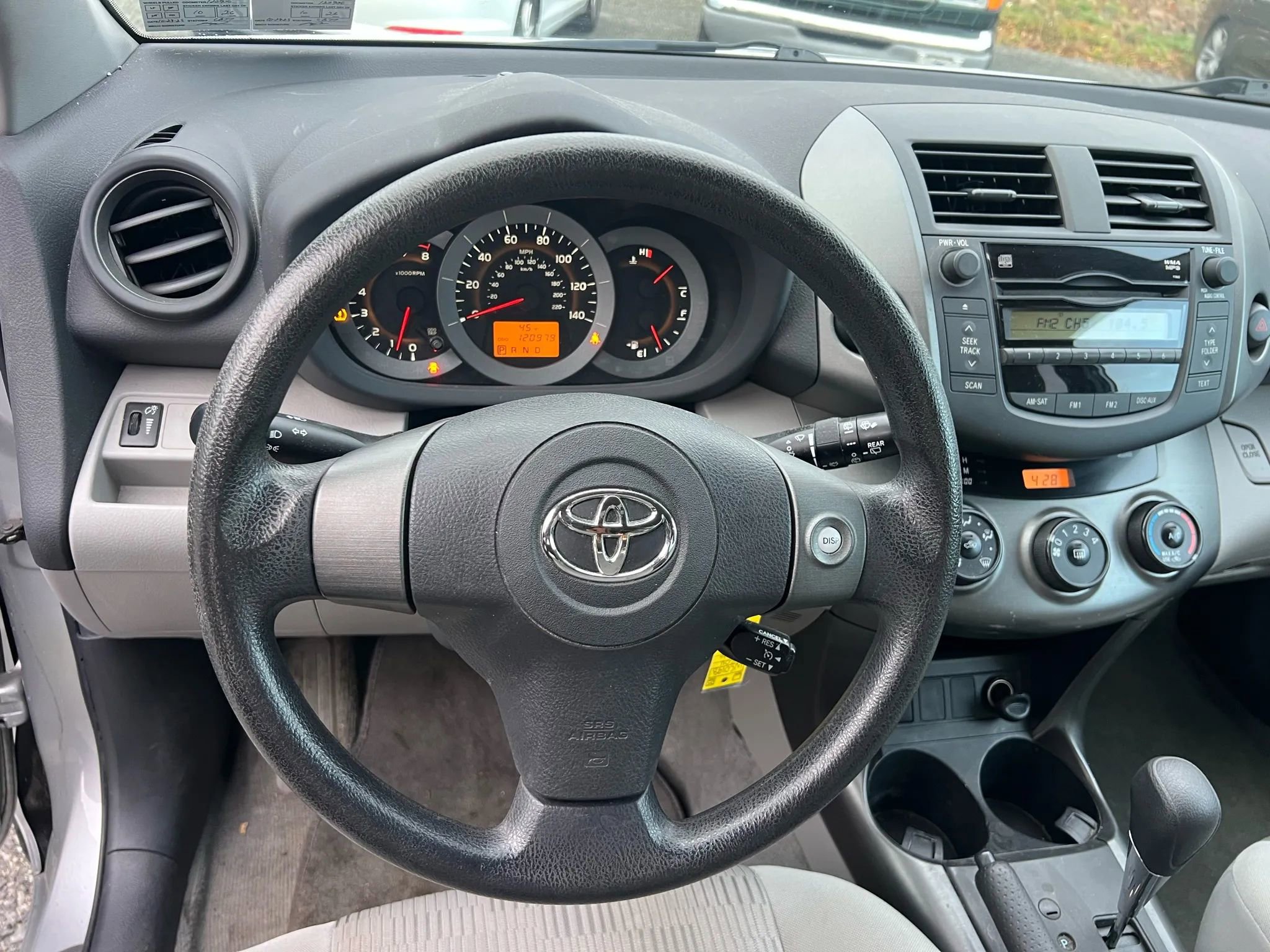 Used 2011 Toyota RAV4 4WD image 17
