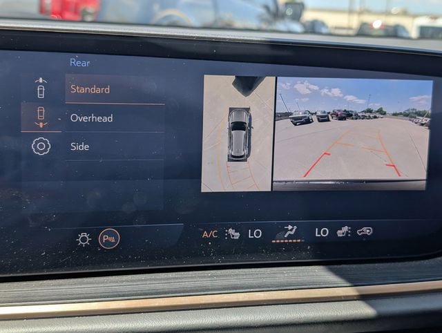 Used 2025 Buick Envision Avenir AWD/4WD image 17