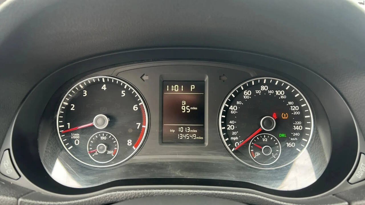 Used 2014 Volkswagen Passat 1.8T S FWD image 13