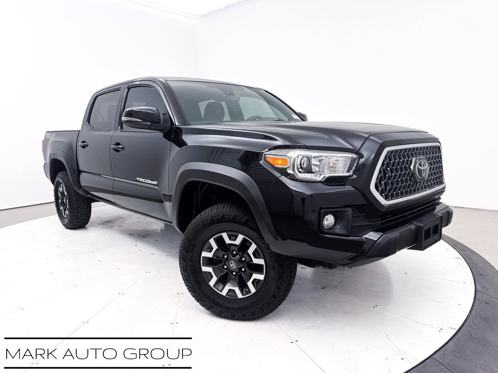 Used 2019 Toyota Tacoma TRD Off-Road image 1