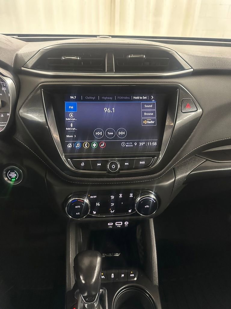 Used 2022 Chevrolet TrailBlazer ACTIV w/ Sun and Liftgate Package image 21