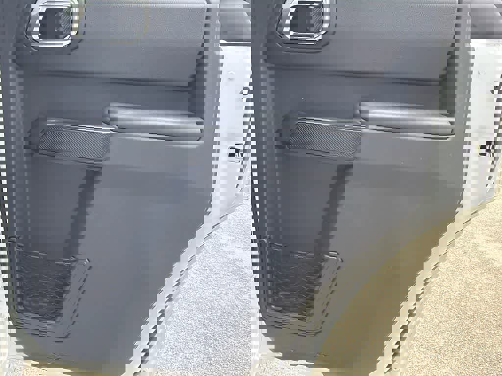 Used 2025 Ford Bronco 4-Door image 15