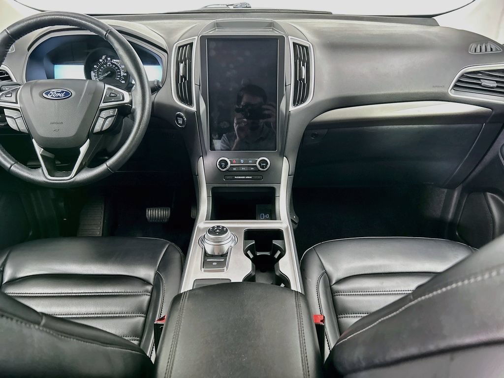 Used 2024 Ford Edge SEL AWD/4WD image 13