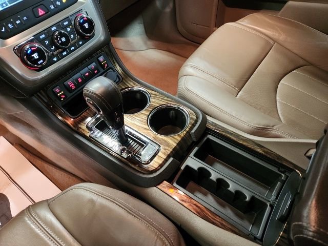 Used 2015 GMC Acadia Denali image 16