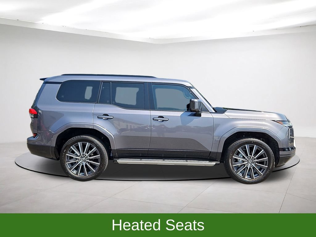 Used 2024 Lexus GX 550 w/ Accessory Package (2T) AWD/4WD image 8