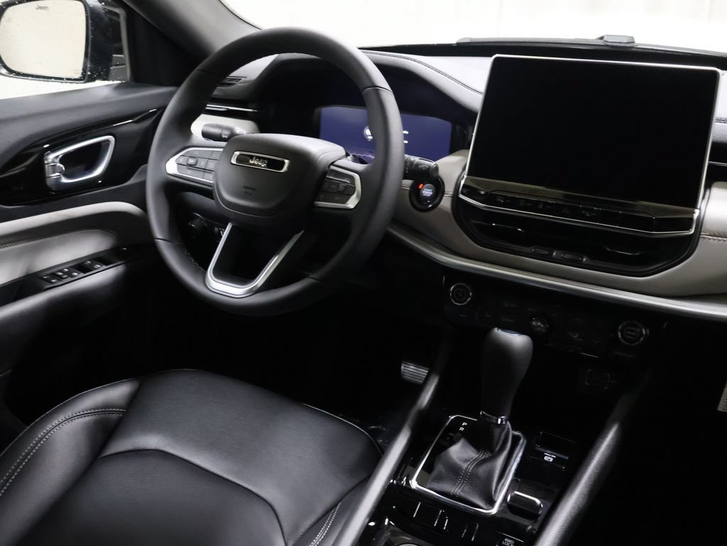 New 2026 Jeep Compass Limited AWD/4WD image 19