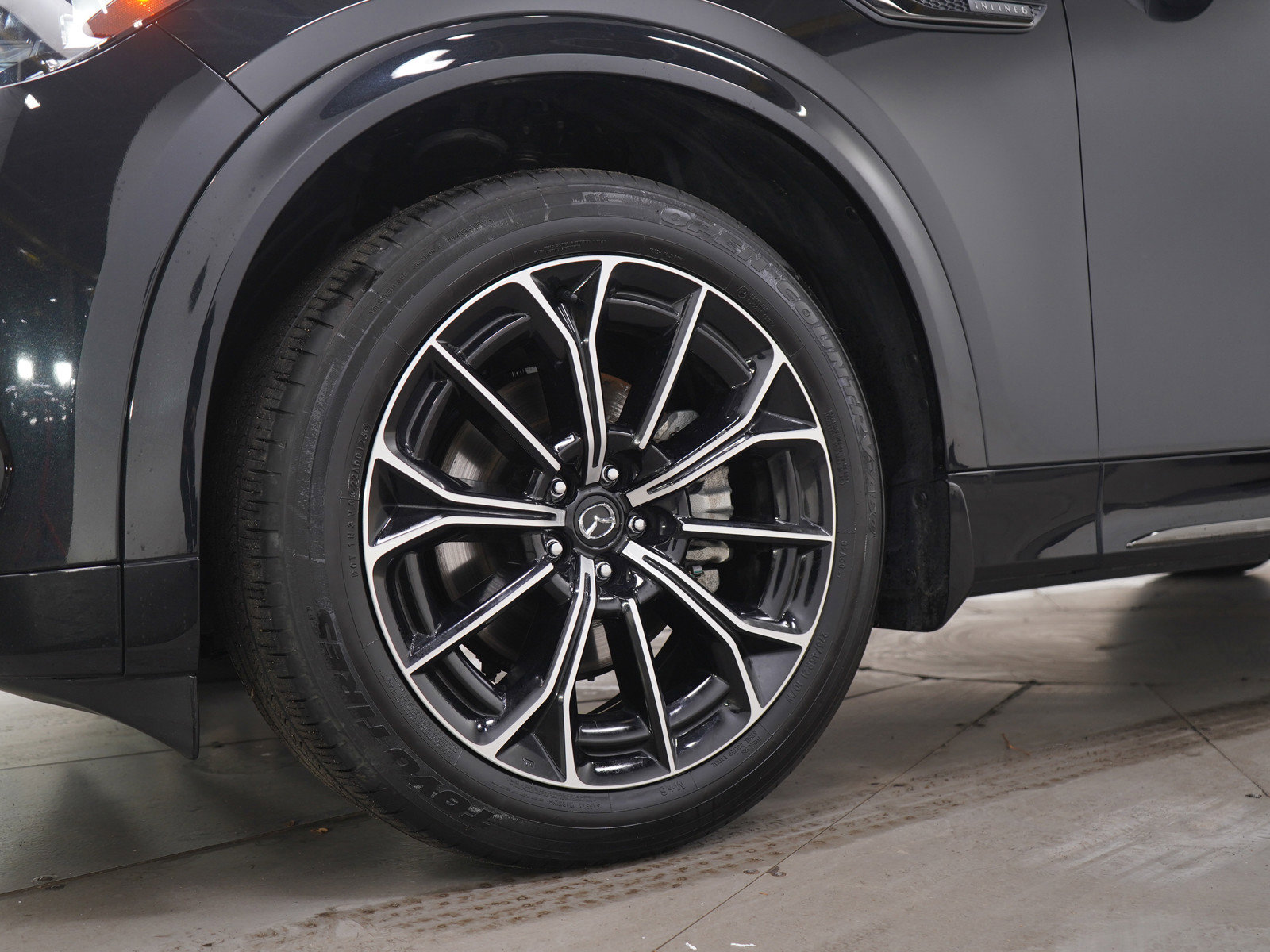 Certified 2025 MAZDA CX-70 3.3 Turbo S w/ Premium Package image 31