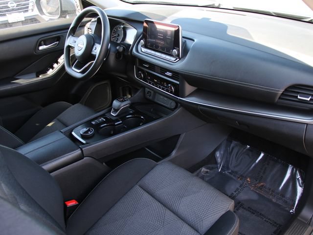 Certified 2024 Nissan Rogue SV AWD/4WD image 32