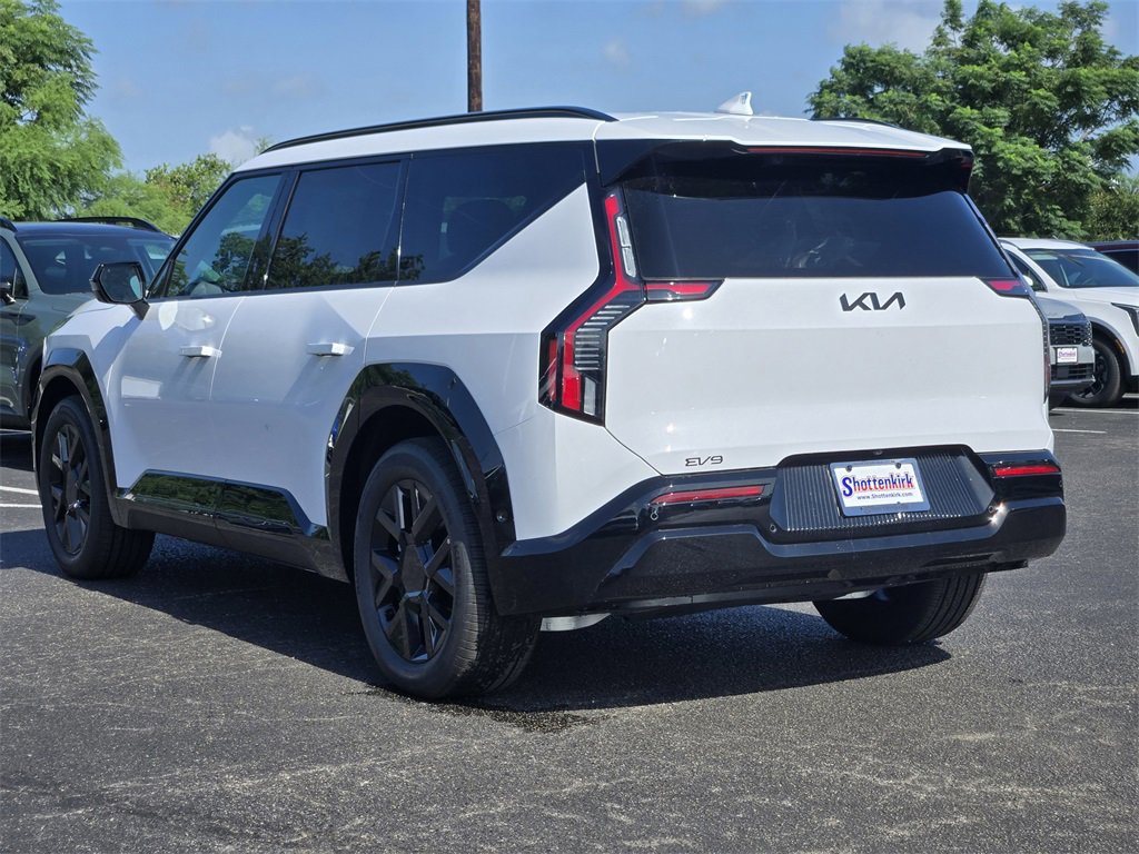 New 2026 Kia EV9 Land image 3
