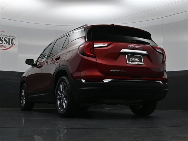 Used 2023 GMC Terrain SLT w/ Infotainment Package II image 24