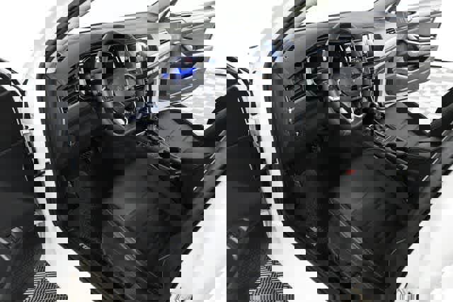 Certified 2022 Volkswagen Jetta SE image 18