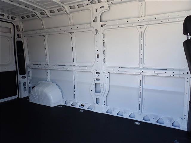 New 2026 RAM ProMaster 2500 w/ Convenience Group FWD image 9