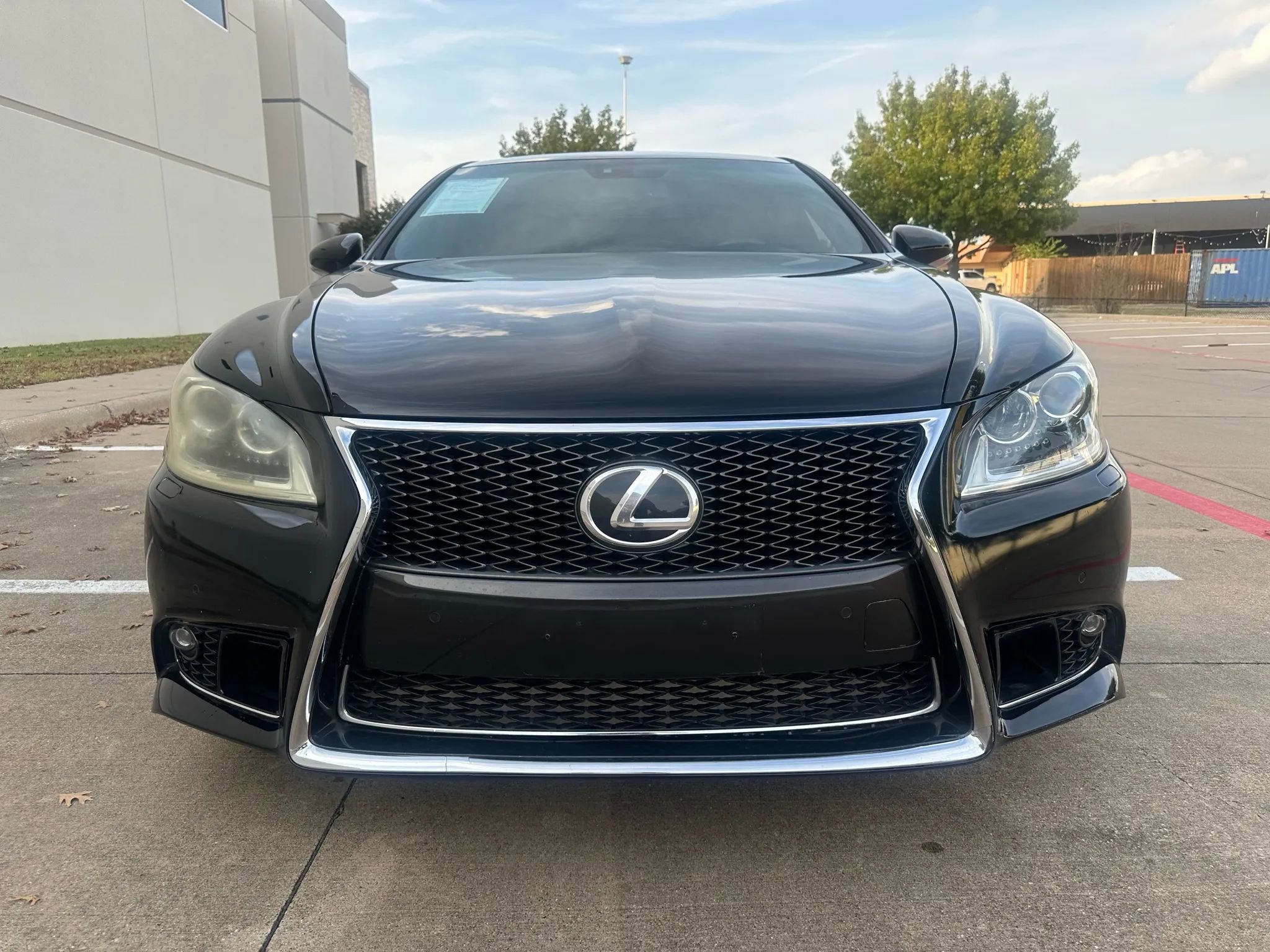 Used 2016 Lexus LS 460 image 4