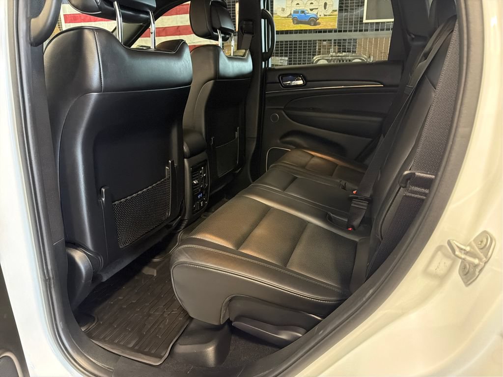 Used 2020 Jeep Grand Cherokee High Altitude AWD/4WD image 18