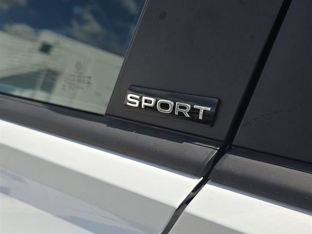 New 2025 Volkswagen Jetta Sport image 9