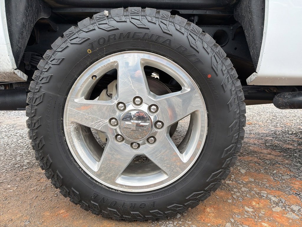 Used 2014 Chevrolet Silverado 2500 LT w/ Texas Edition image 13