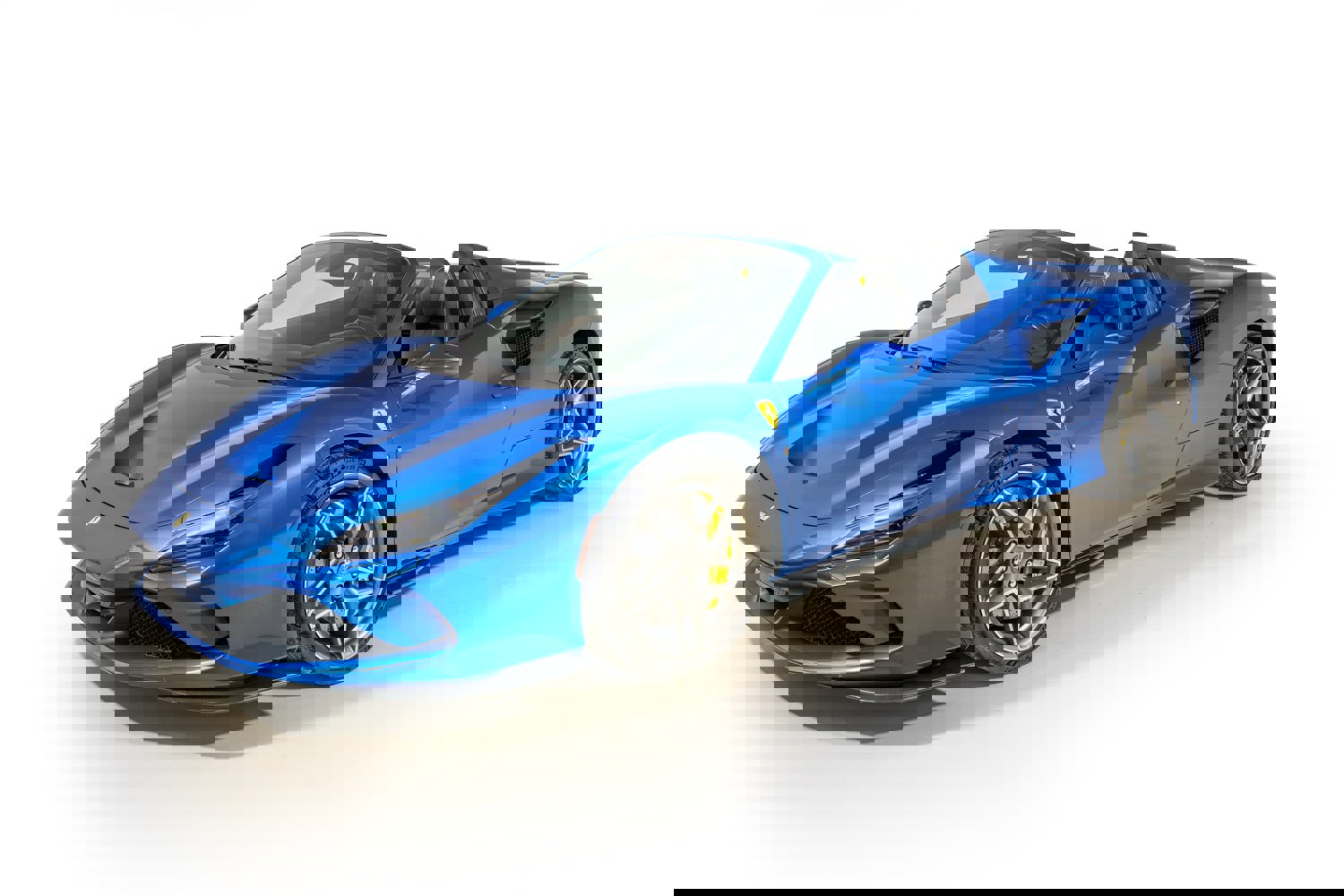 Certified 2021 Ferrari F8 Tributo image 2