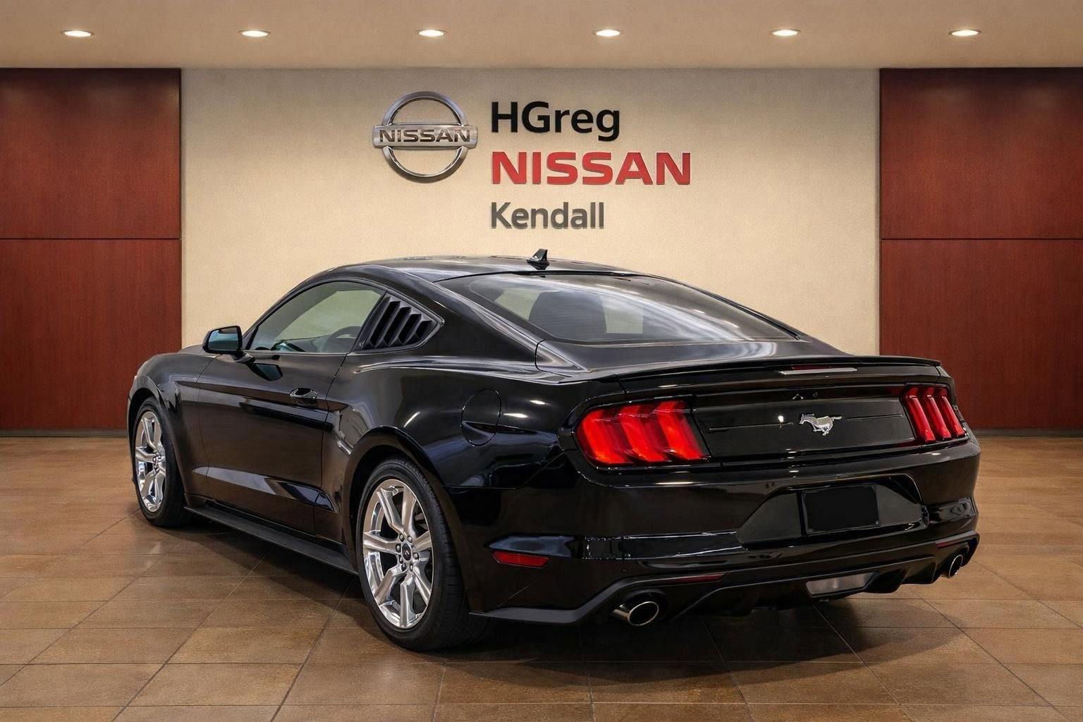 Used 2020 Ford Mustang Coupe w/ Equipment Group 101A RWD image 2