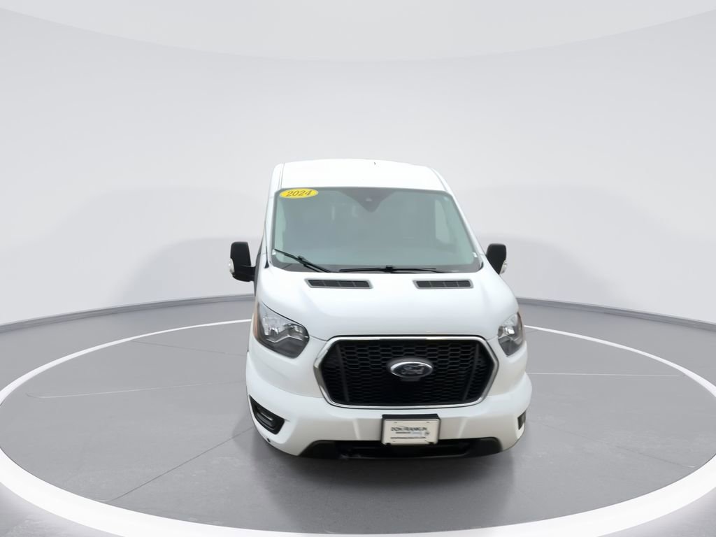 Used 2024 Ford Transit 350 XLT image 9