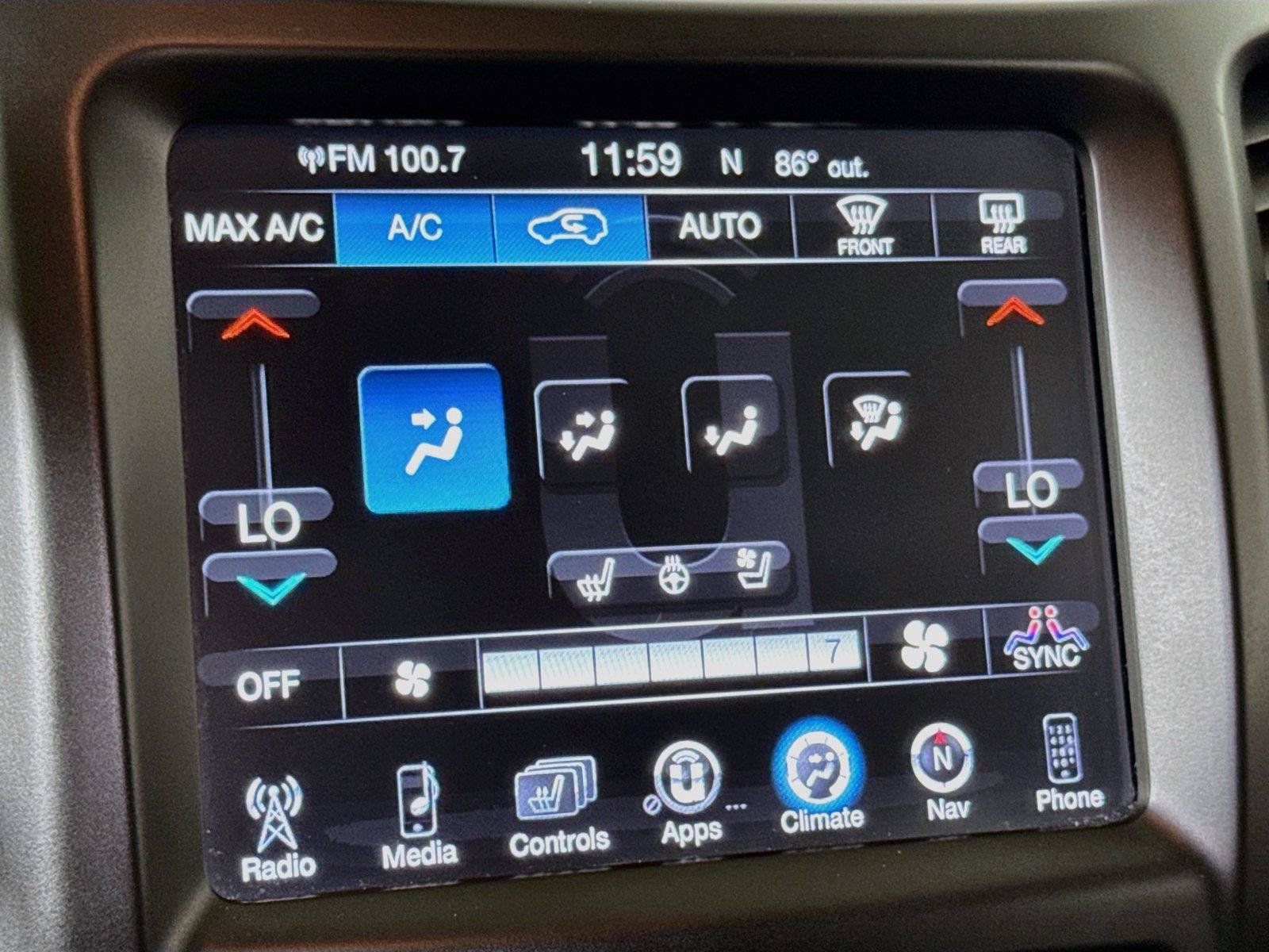 Used 2017 Jeep Cherokee Trailhawk AWD/4WD image 18