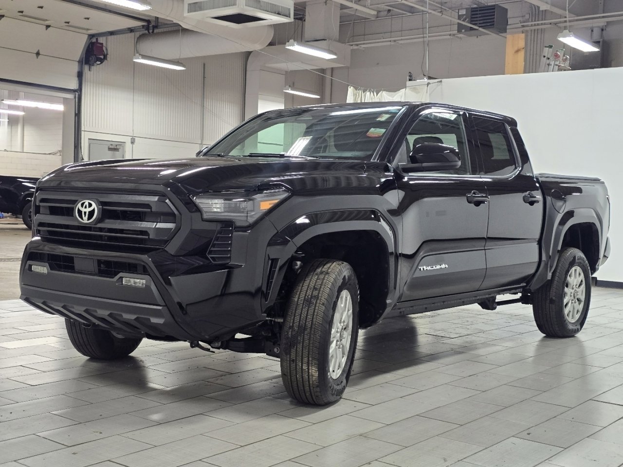 Certified 2025 Toyota Tacoma SR5 image 11