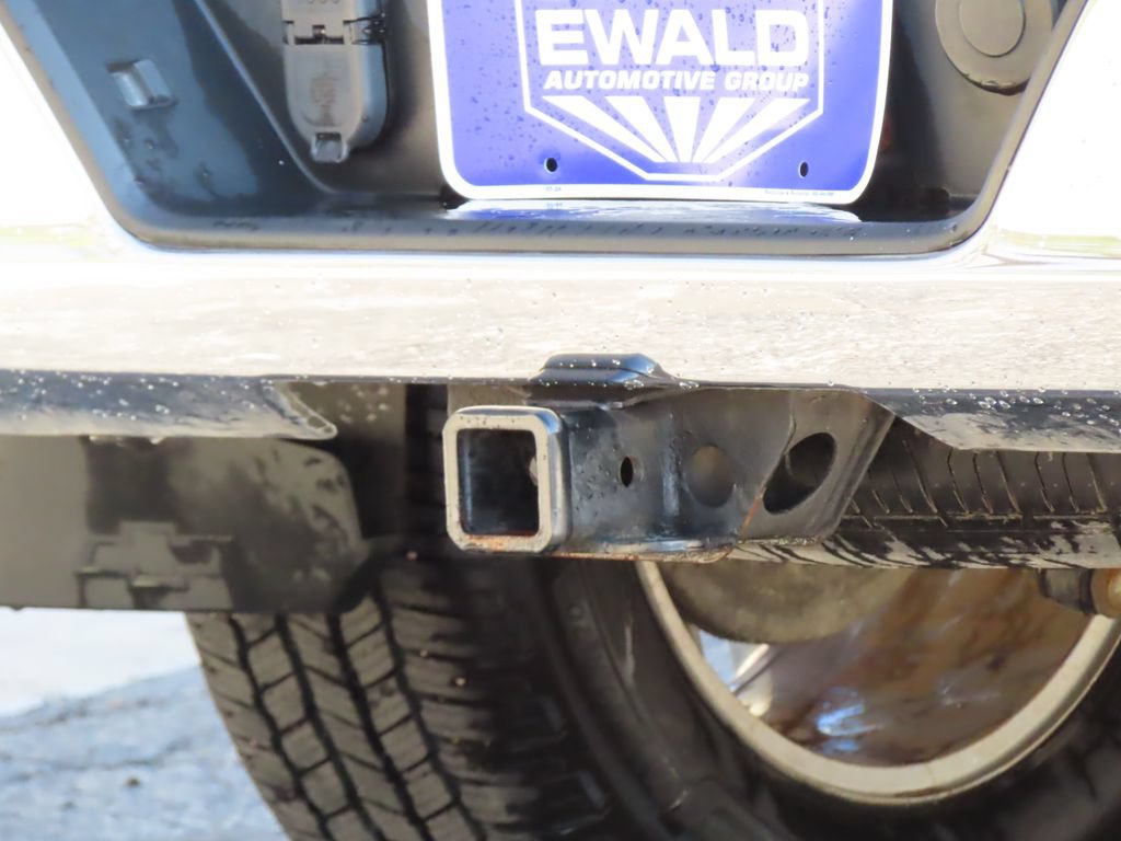 Used 2019 Chevrolet Silverado 1500 LTZ w/ LTZ Convenience Package AWD/4WD image 15