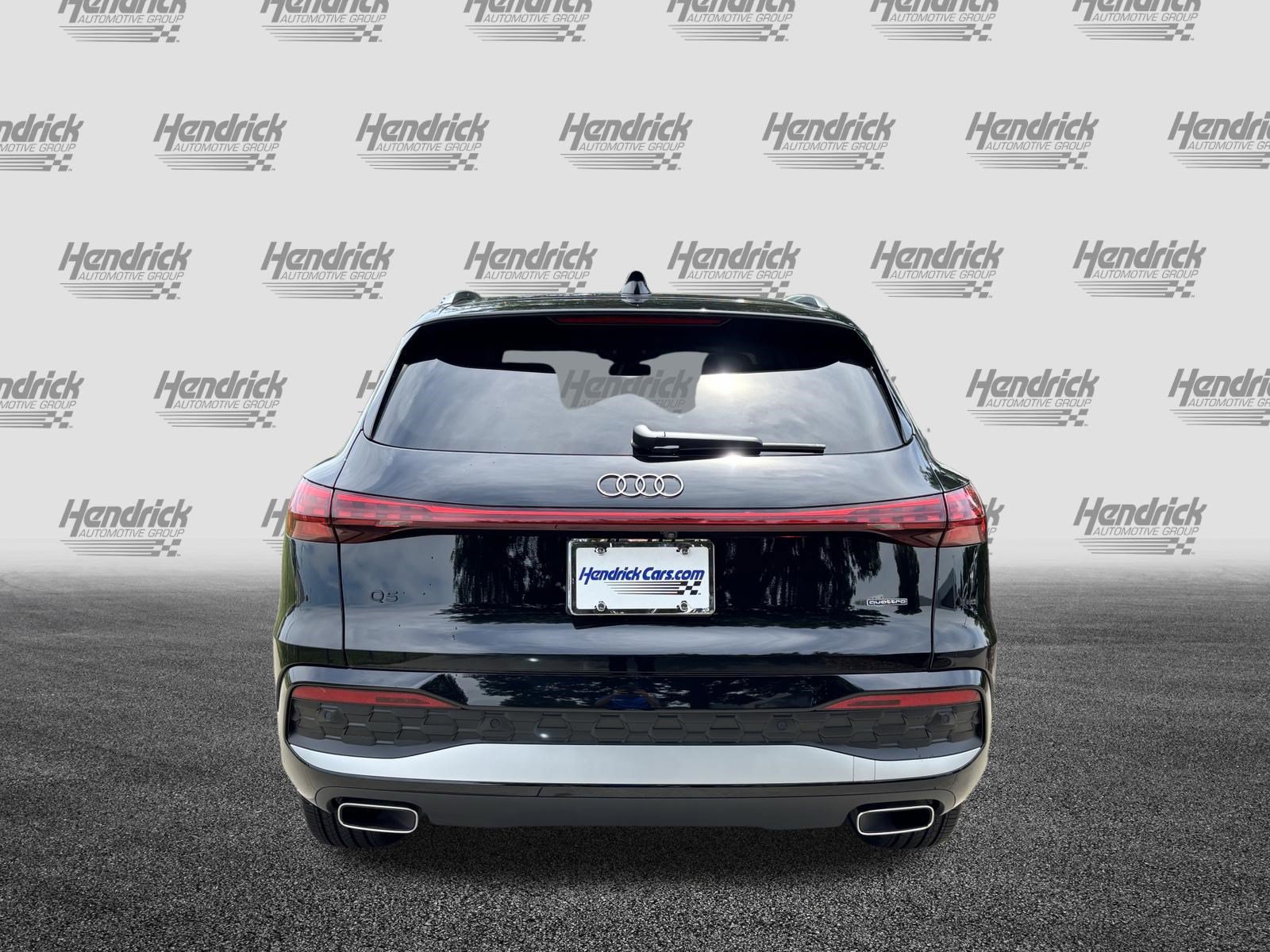 Certified 2025 Audi Q5 Premium AWD/4WD image 9