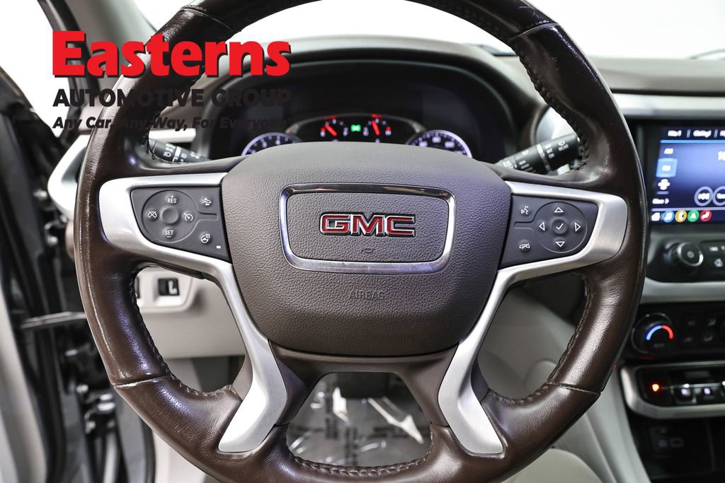 Used 2021 GMC Acadia SLT w/ Preferred Package image 10