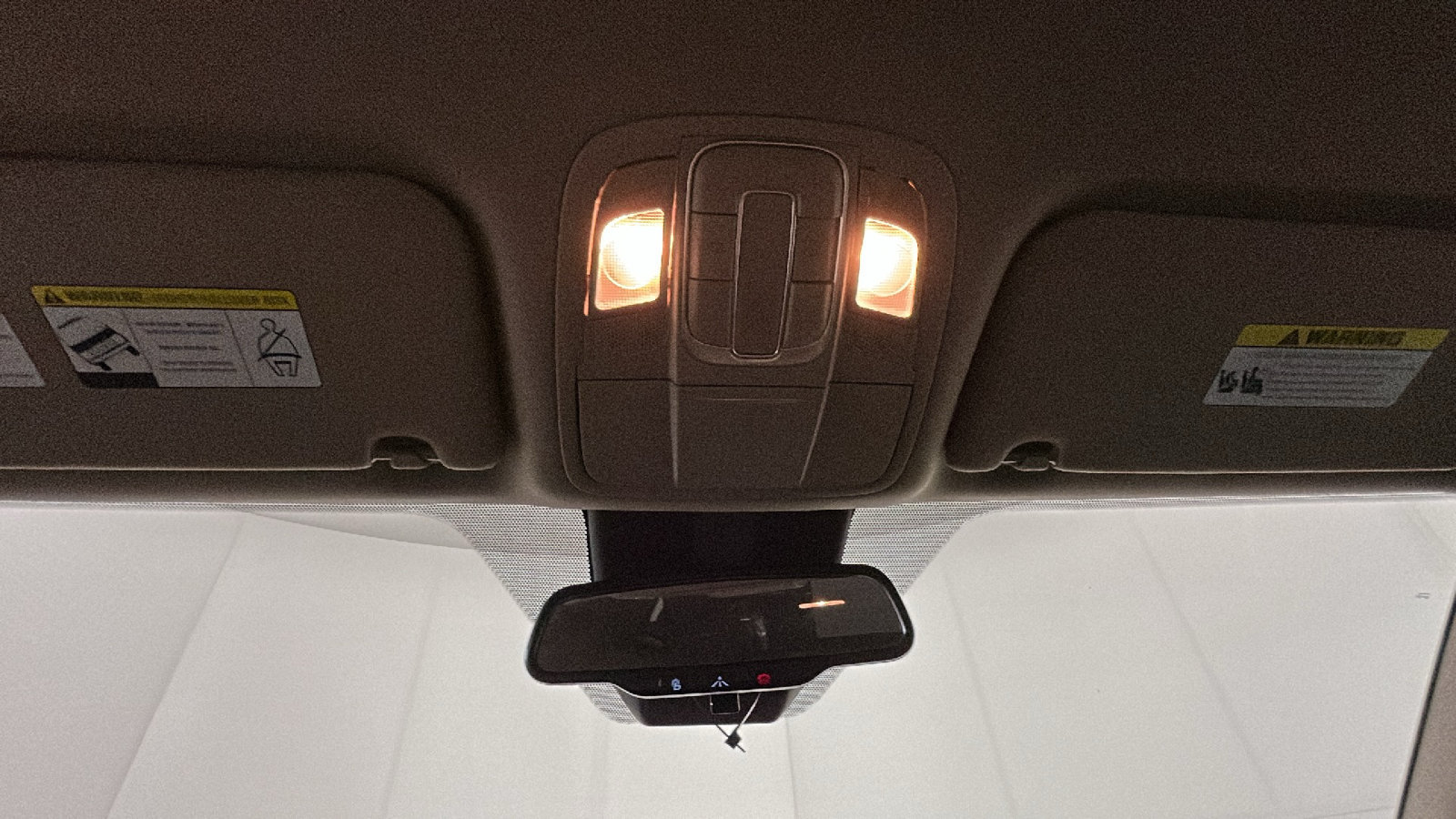 Used 2019 Hyundai Santa Fe SEL FWD image 31