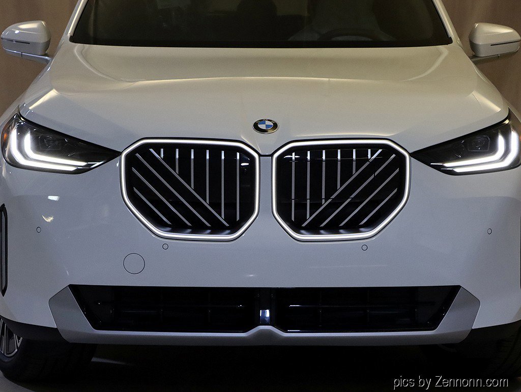 Used 2026 BMW X3 xDrive30i w/ Premium Package AWD/4WD image 6