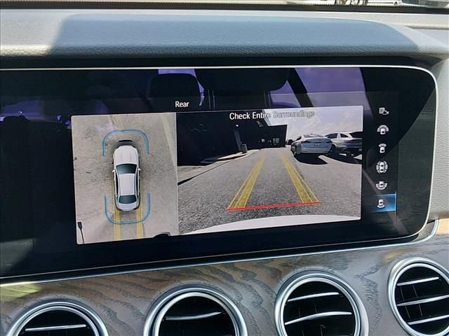 Used 2022 Mercedes-Benz E 350 Sedan image 19