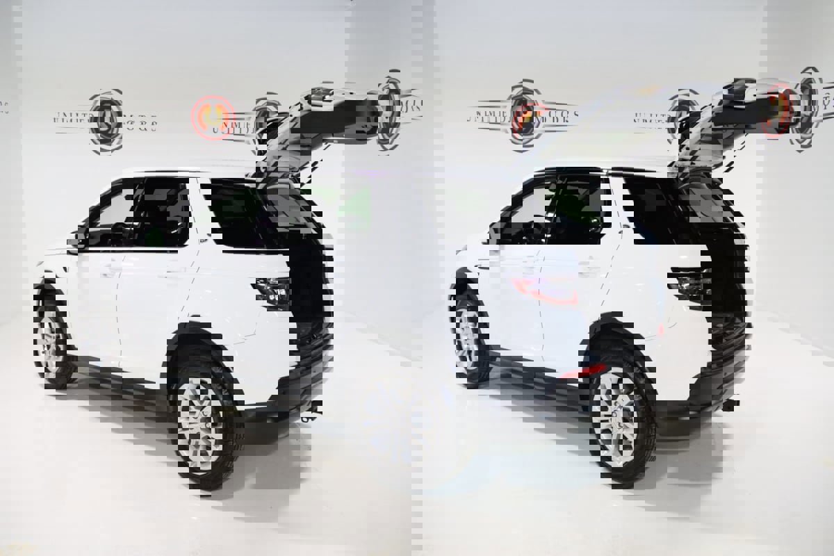 Used 2020 Land Rover Discovery Sport S image 27