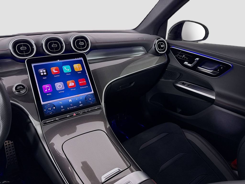 Used 2025 Mercedes-Benz GLC 43 AMG 4MATIC image 24