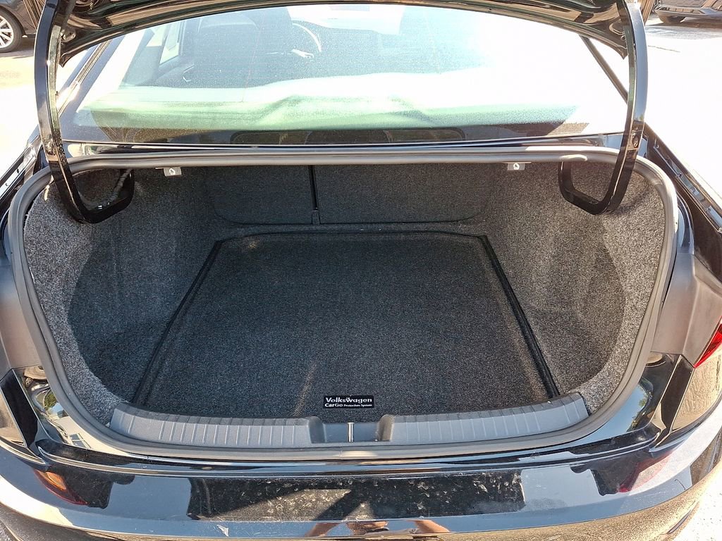Used 2019 Volkswagen Jetta S w/ Driver Assistance Package FWD image 28