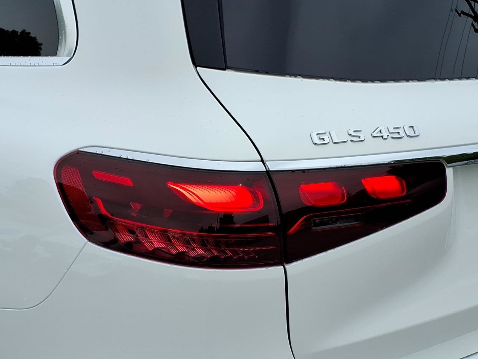 New 2026 Mercedes-Benz GLS 450 4MATIC image 9