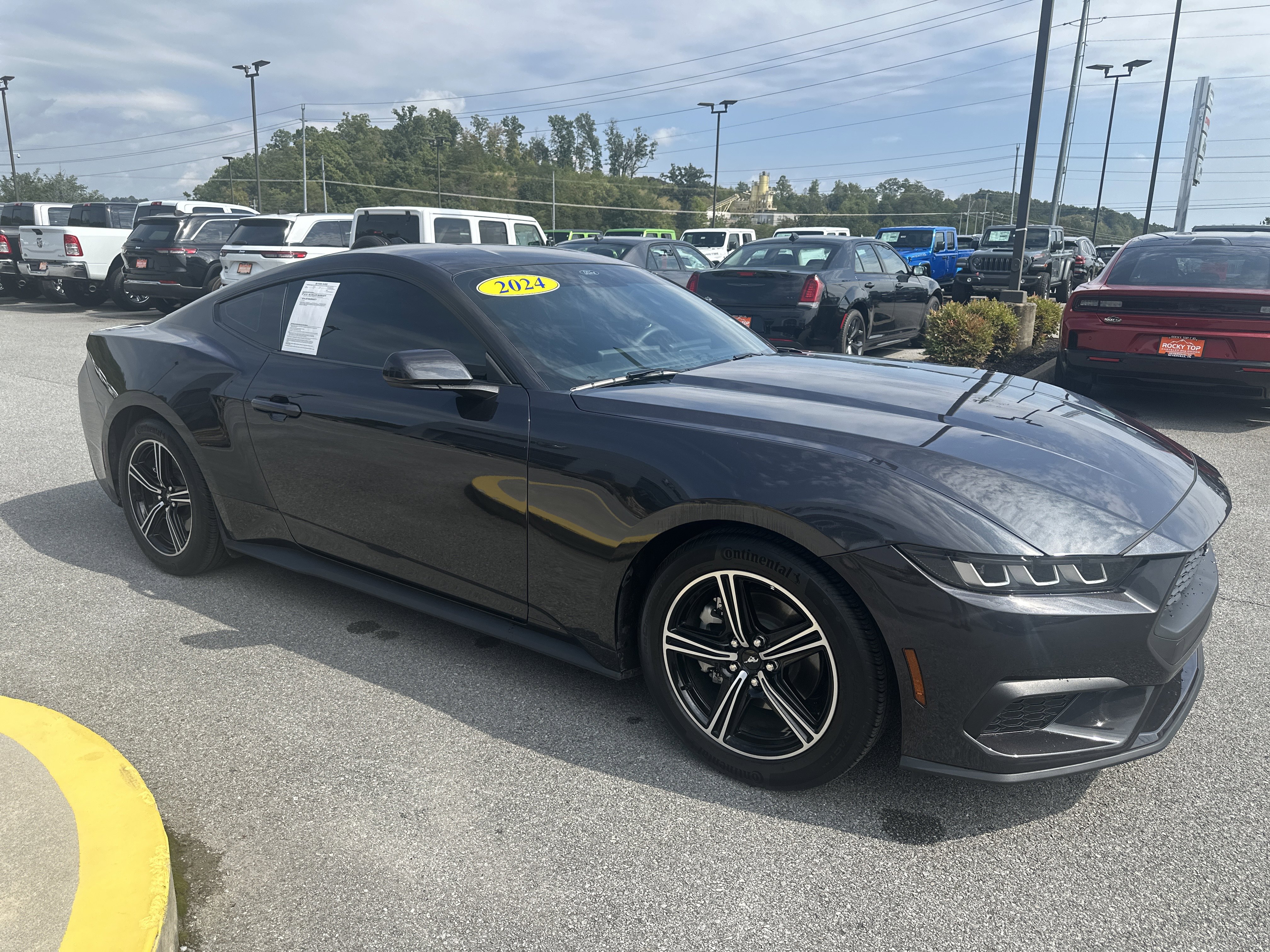 Used 2024 Ford Mustang Coupe image 5