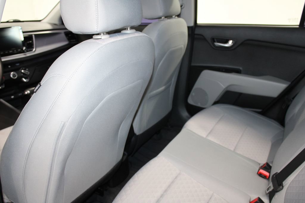 Used 2023 Kia Rio S image 18