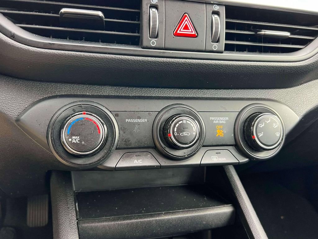 Used 2023 Kia Forte LXS w/ LXS Technology Package image 27